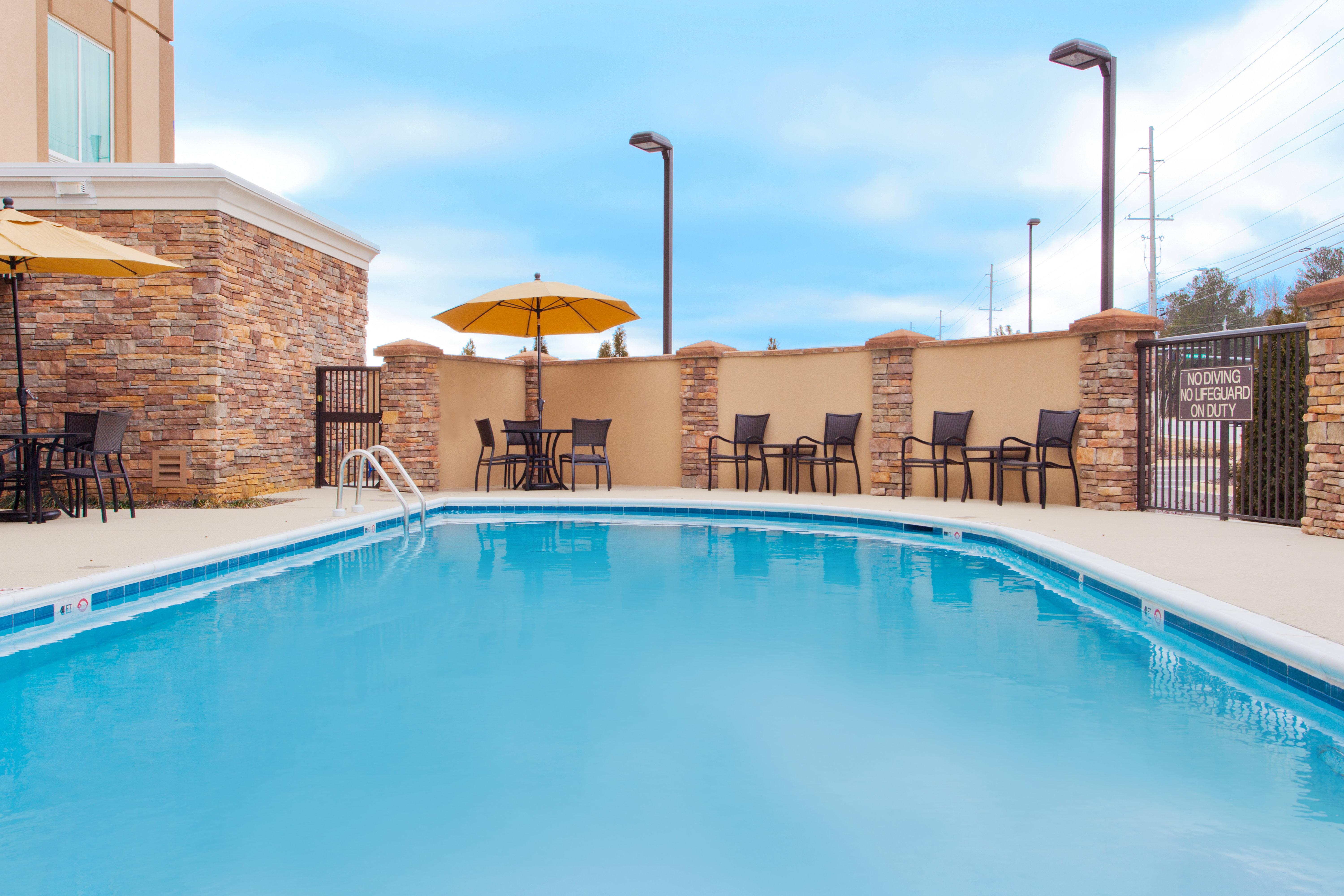 Holiday Inn Express Hotel & Suites Huntsville West - Research Park By Ihg Exteriér fotografie